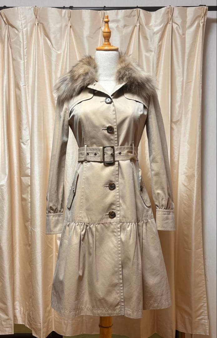 バーバリー　ブルーレーベル　コート　36 クリーニング済　ファー付き　ベルト付き