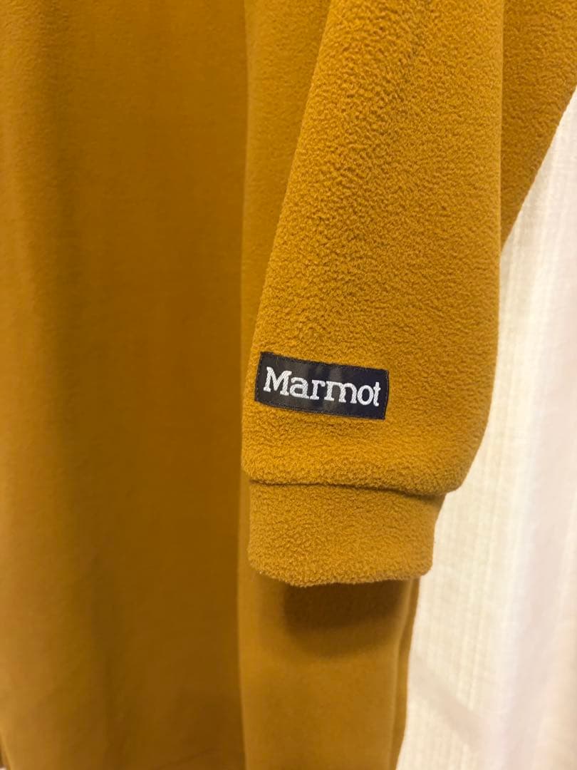 Marmot 四角友理さんコラボ　フリースワンピース