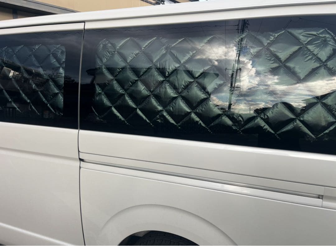 ハイエース　マルチシェード　アイズ　5枚分