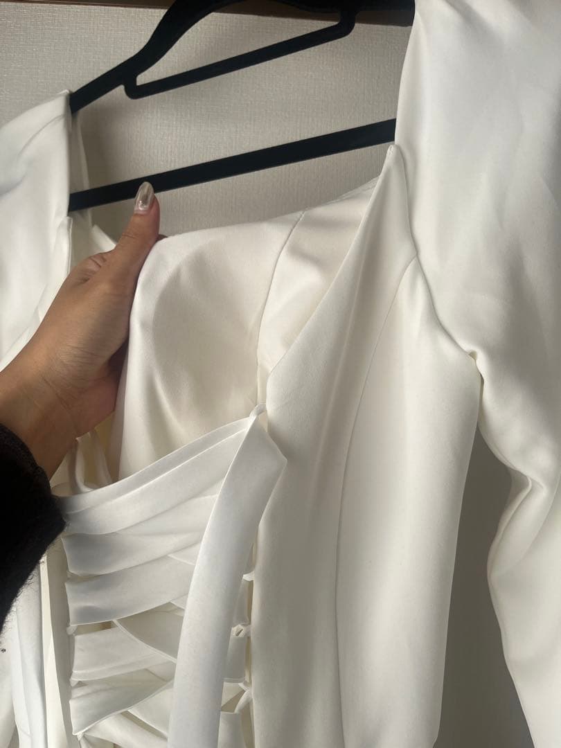 ホワイトウェディングドレス Aライン　長袖