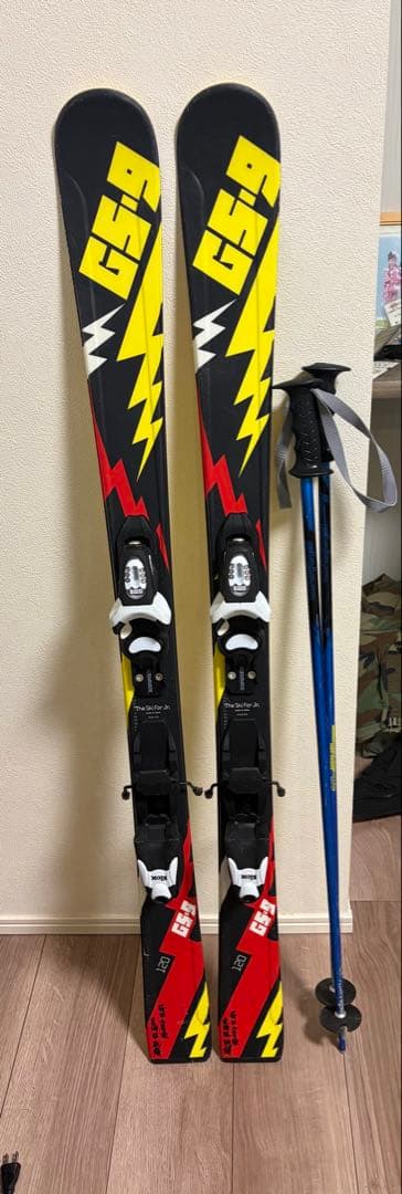 子供用スキーセット（スキー・ポール・ブーツ）