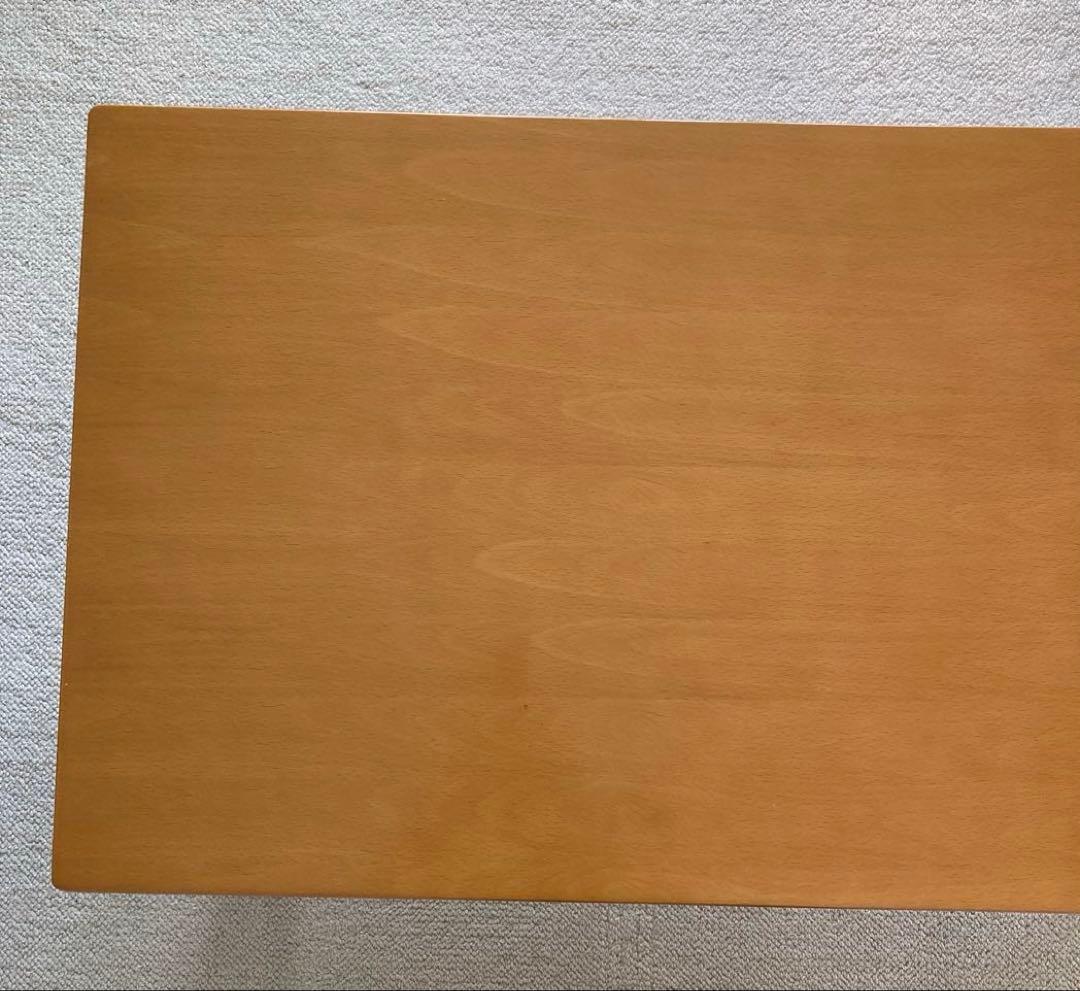 センターテーブル