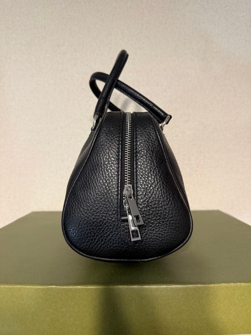 CHRISTIAN VILLA ブラック ミニボストンバッグ