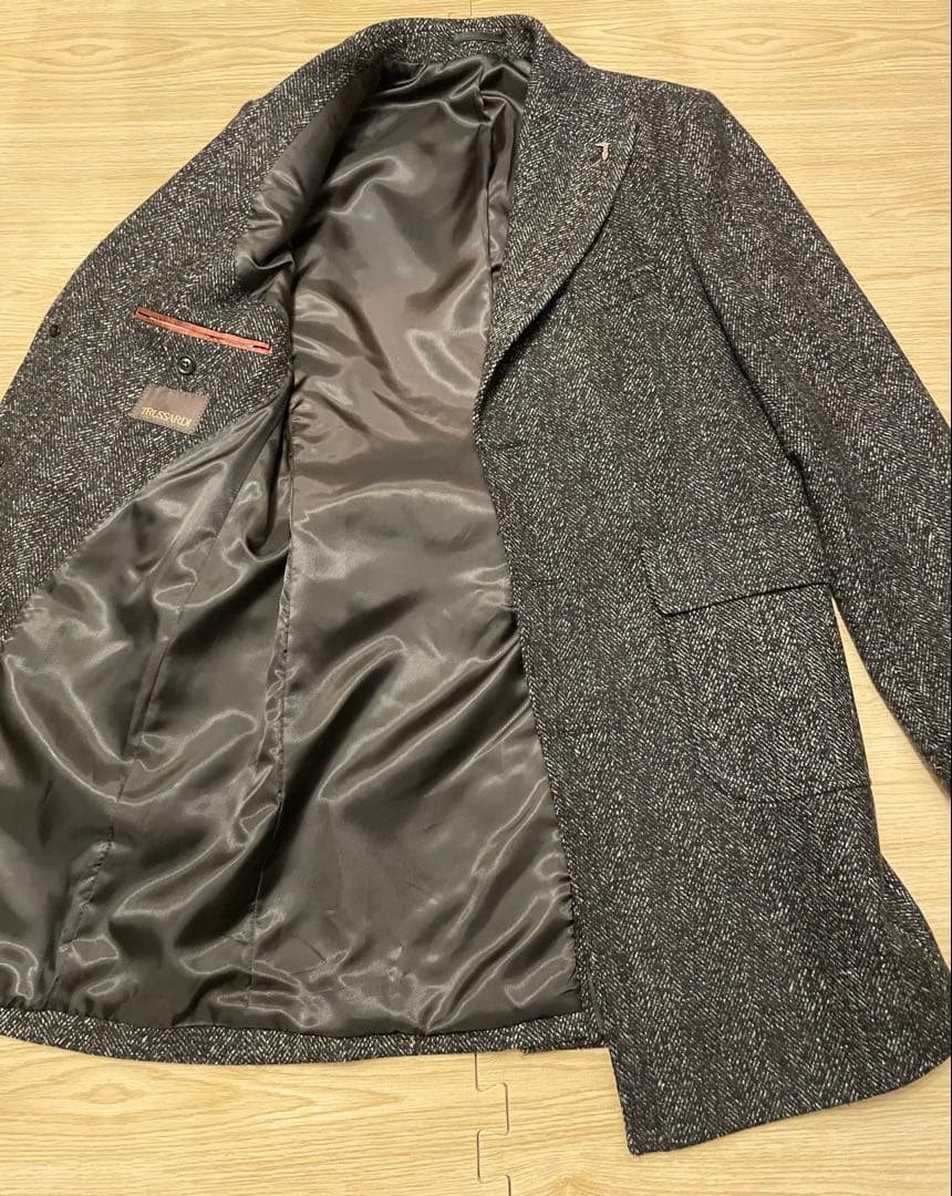 【美品】TRUSSARDI 伊 ヘリンボーン ウールブレンド チェスターコート