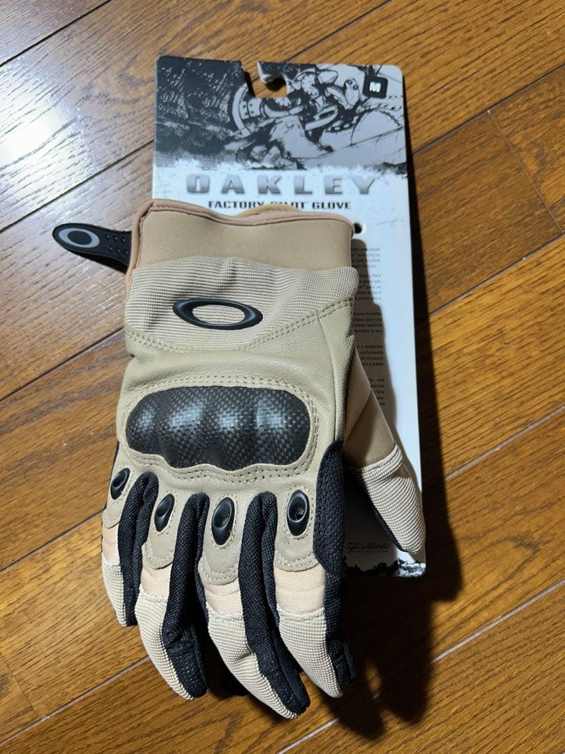 オークリー　グローブ M