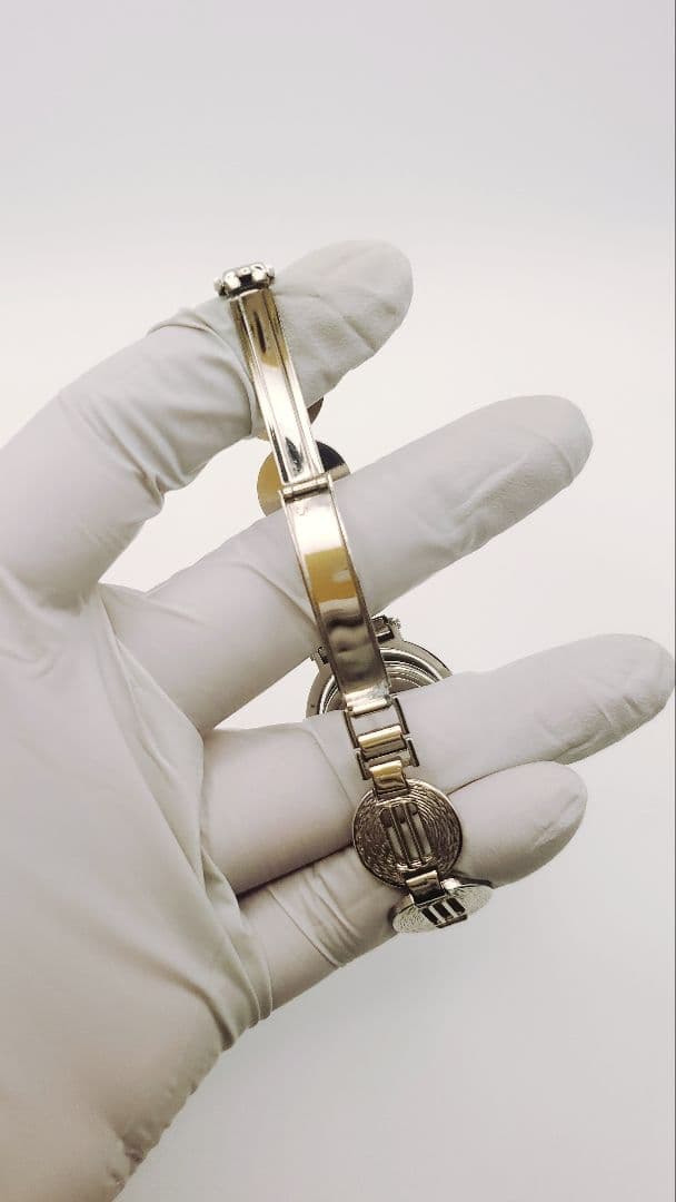 【稼働品】GUCCI アナログクォーツ腕時計 シルバー