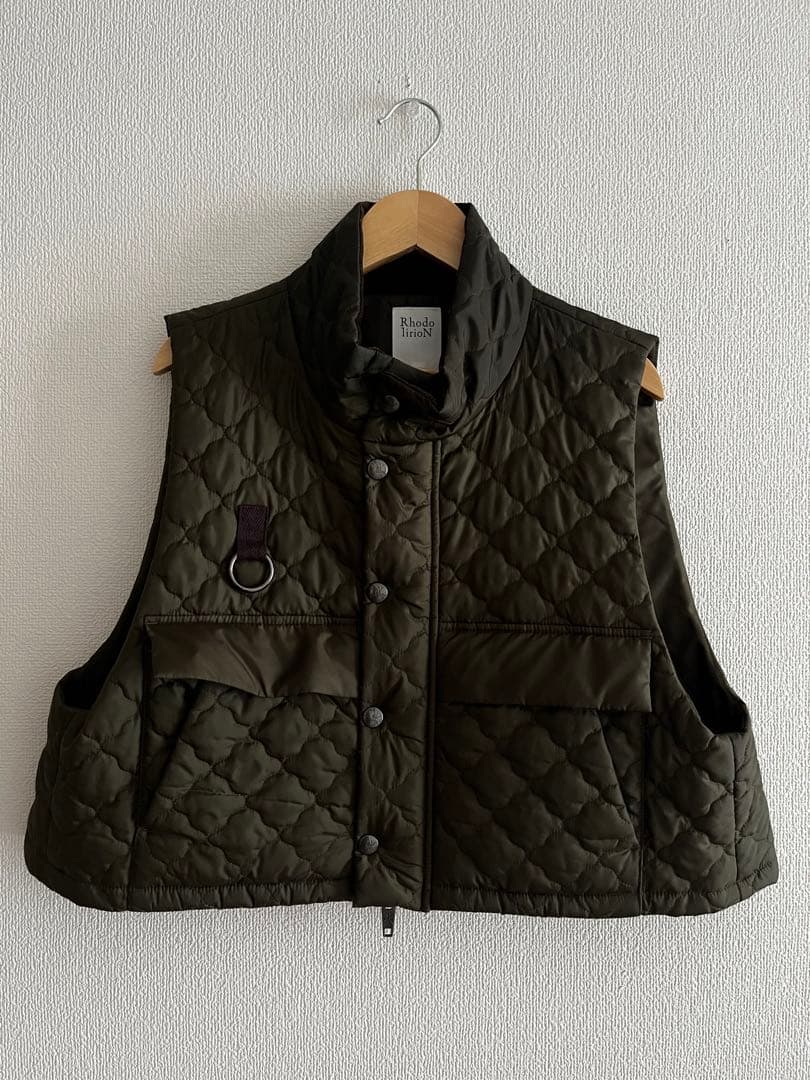 Rhodo liriON オリーブグリーン ダウンベスト