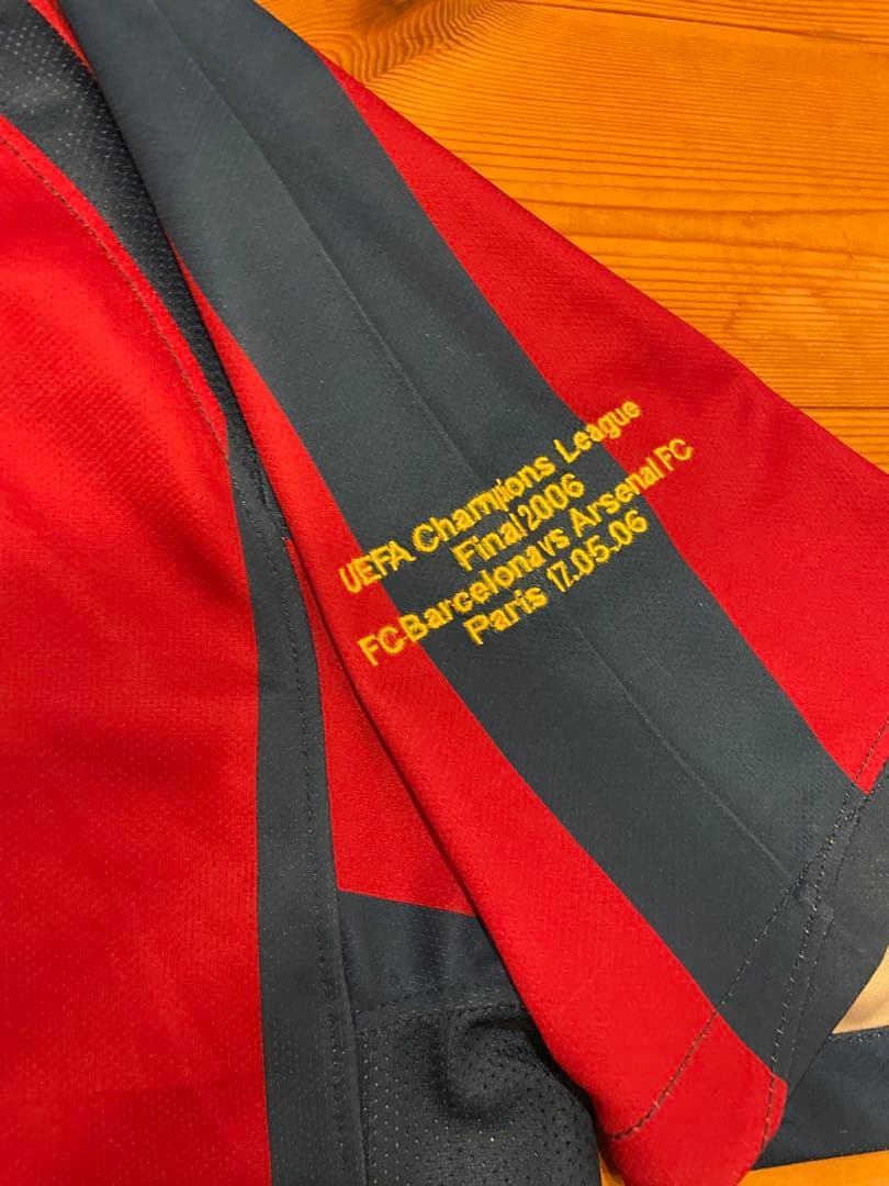 ロナウジーニョ　バルセロナ　ユニフォーム