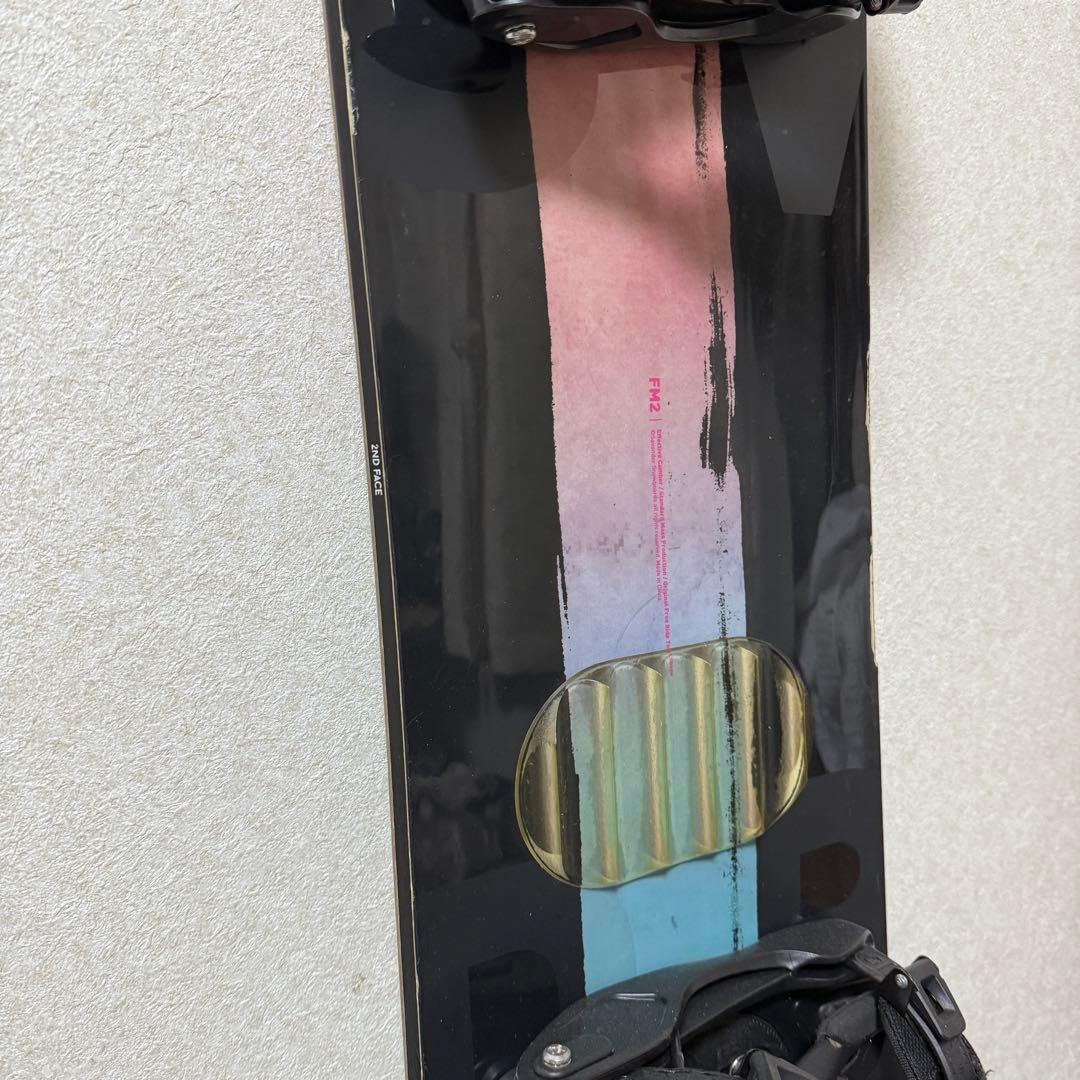 スノボ　板　SAVANDER FM 2nd face flowビィンディング付