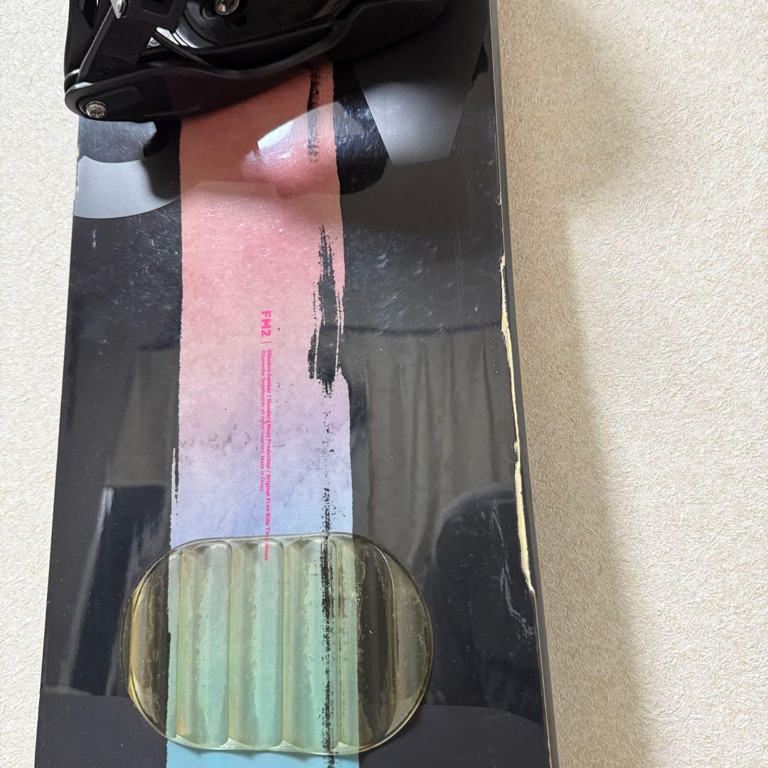 スノボ　板　SAVANDER FM 2nd face flowビィンディング付