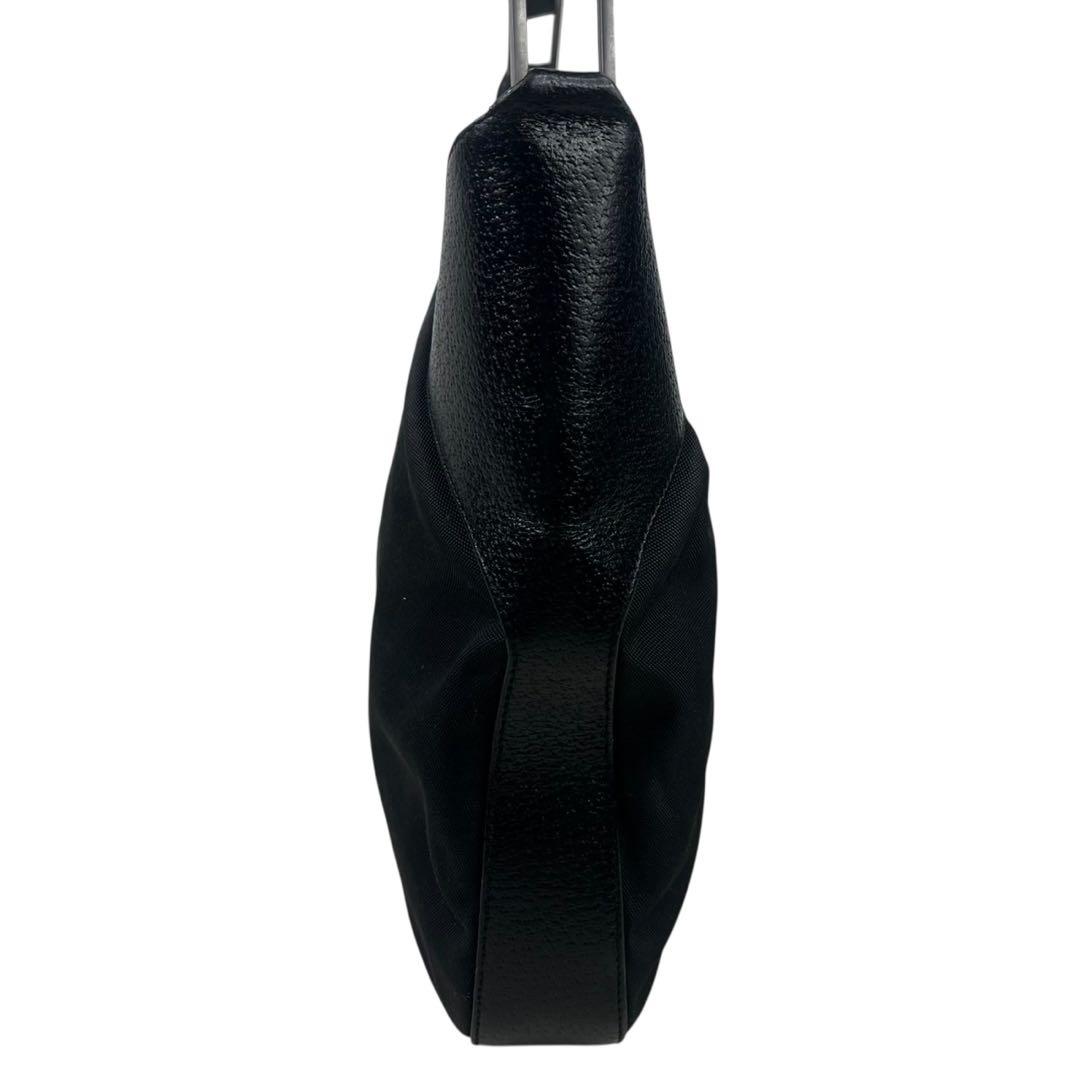 美品 グッチ ワンショルダー トートバッグ ブラック ロゴプレート 肩掛け