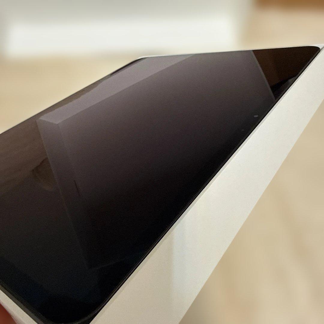 T*ト様 iPadPro M4 13インチWi-Fi256gb ほぼ新品バッテリ