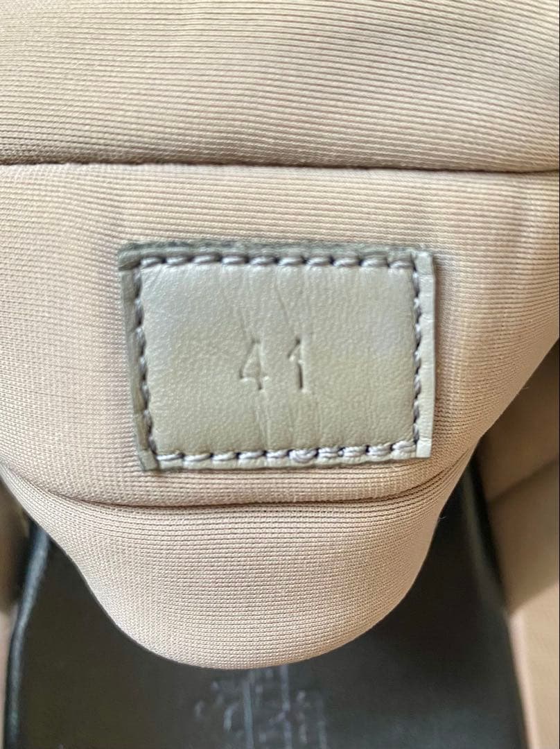 エルメス ストラップサンダル