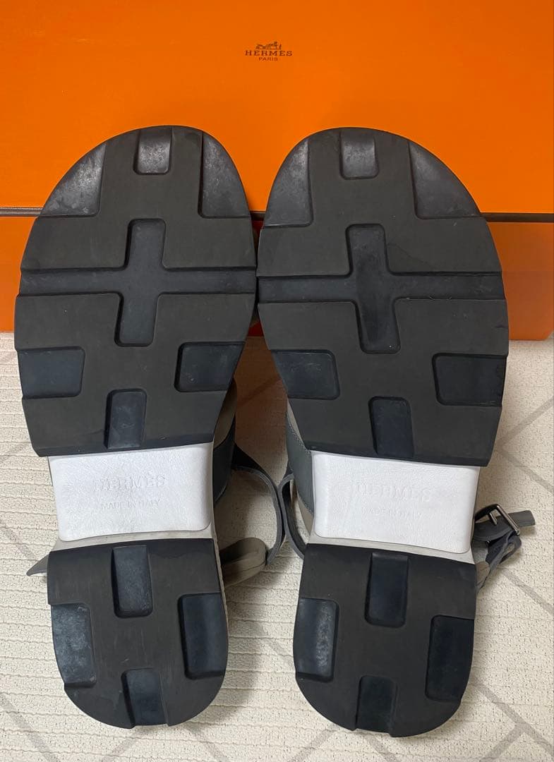 エルメス ストラップサンダル