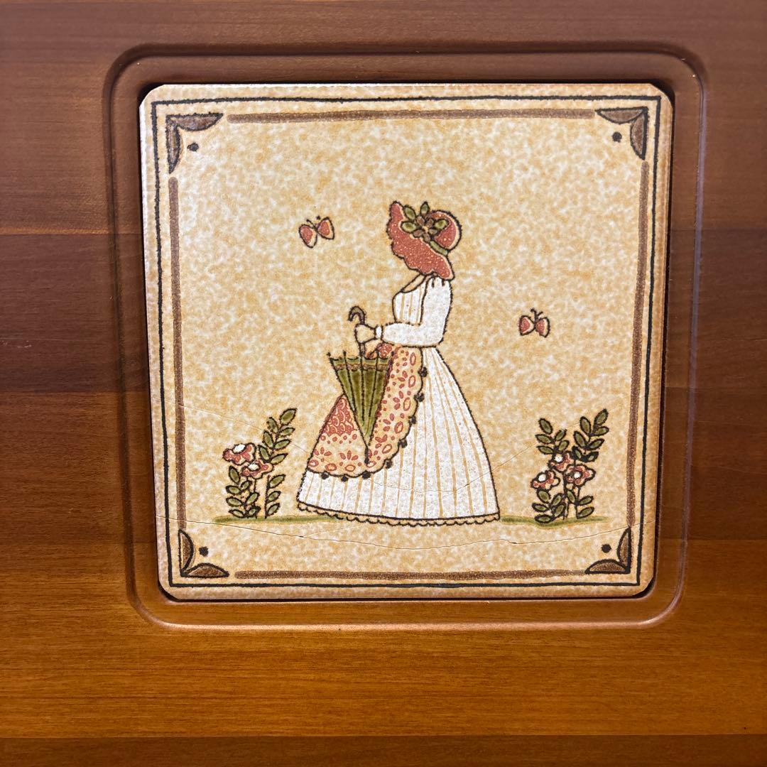 木製ブラウンチェスト 4引き出し