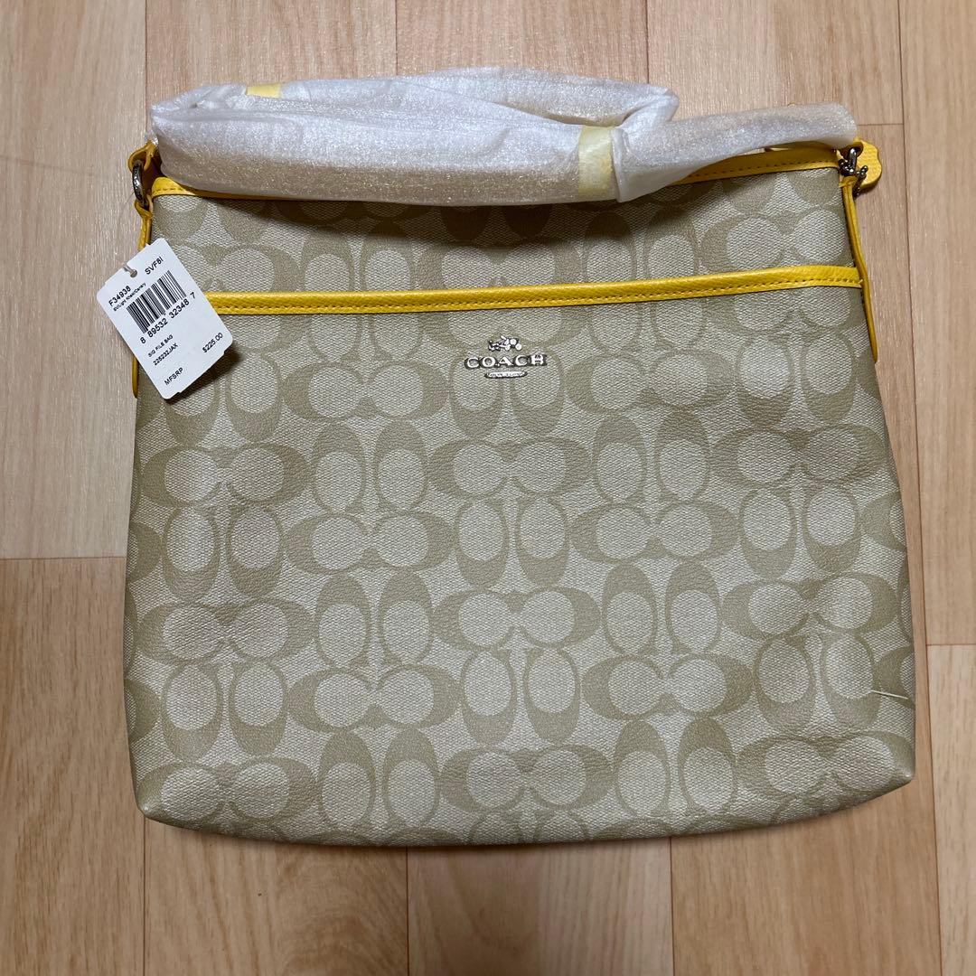 【新品未使用】コーチ　ショルダーバッグ　茶　シグネチャー