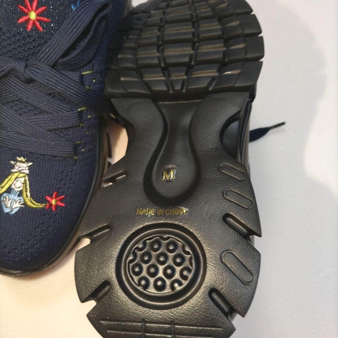 アルベロベロ フラワーガールchan刺繍 スニーカー軽量M インソール付き