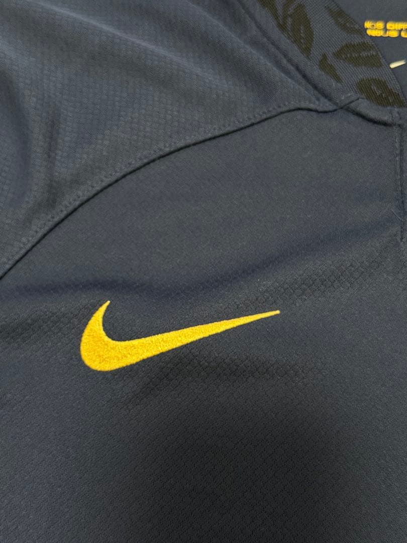 新品 サッカーフランス代表 ユニフォーム Mサイズ