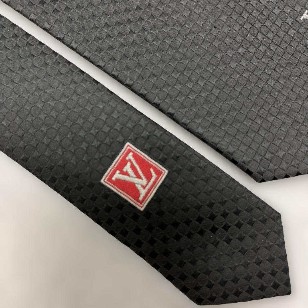 新品　ルイヴィトン　ヴィトン　ネクタイ　ダミエ柄　ベルト　財布　冠婚葬祭