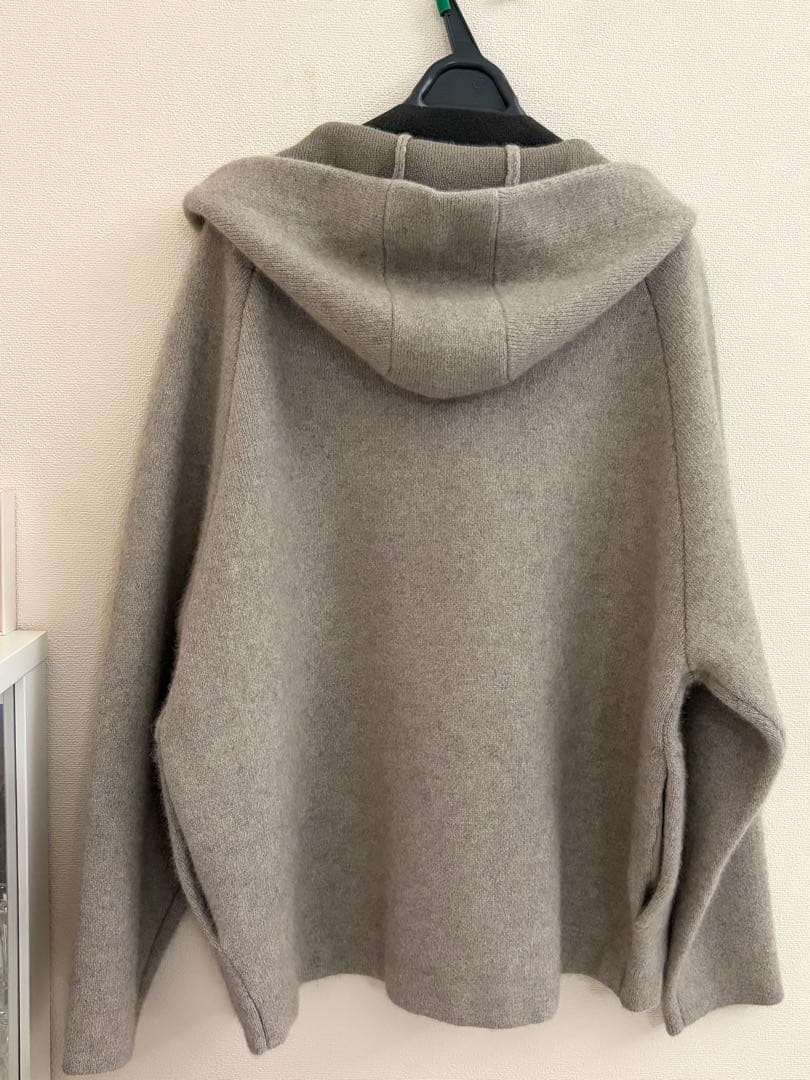 23区 【VERY掲載】ラクーンブレンドダブルフェイス ニット フーディー