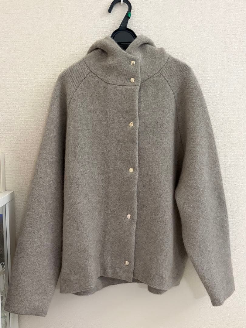 23区 【VERY掲載】ラクーンブレンドダブルフェイス ニット フーディー