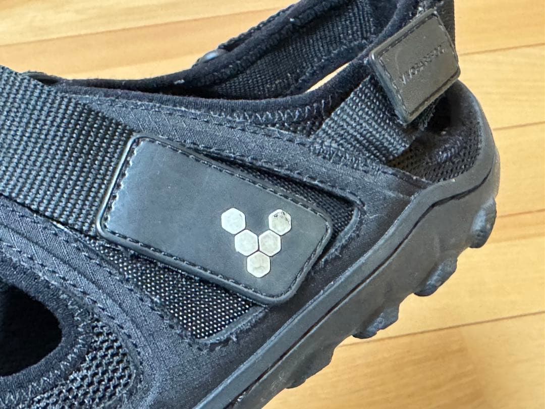 靴 Vivobarefoot TRACKER SANDAL EU44