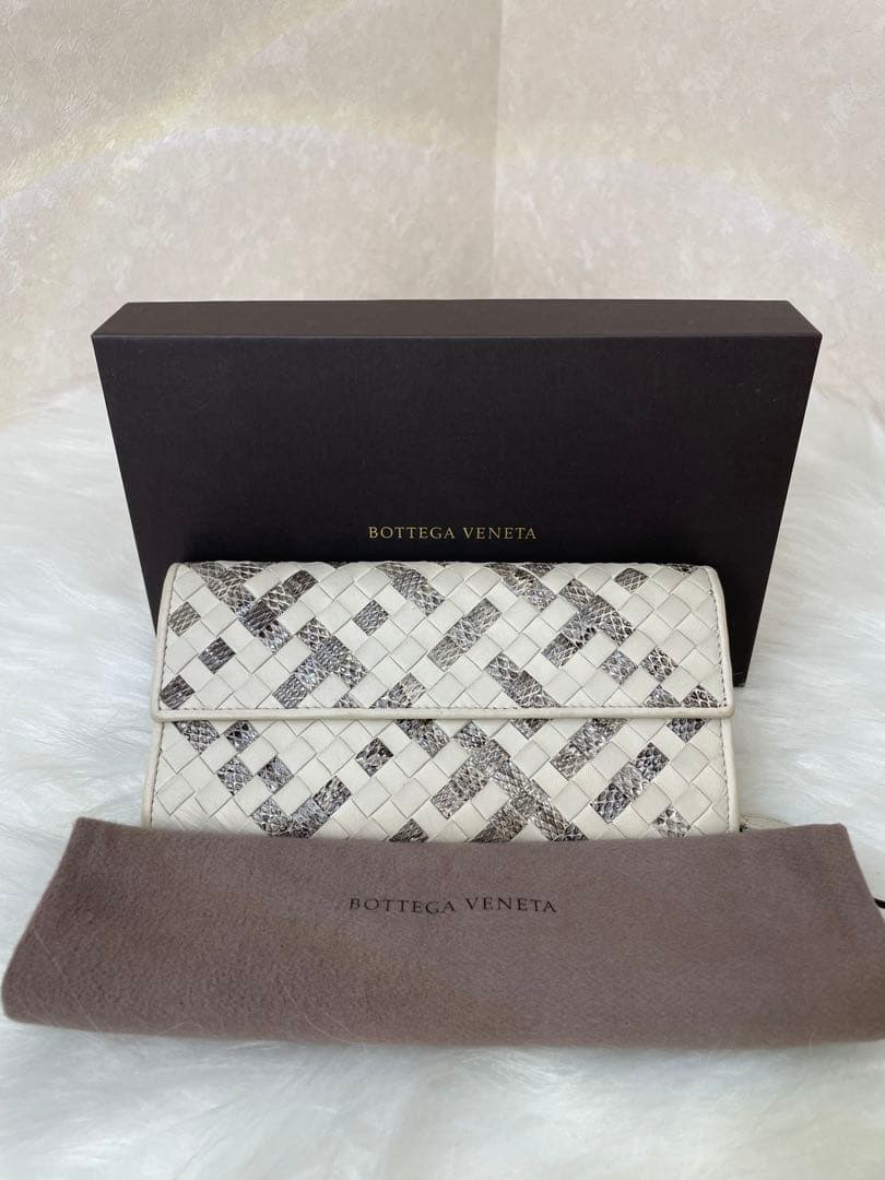 Bottega Veneta 長財布 ホワイト/グレー