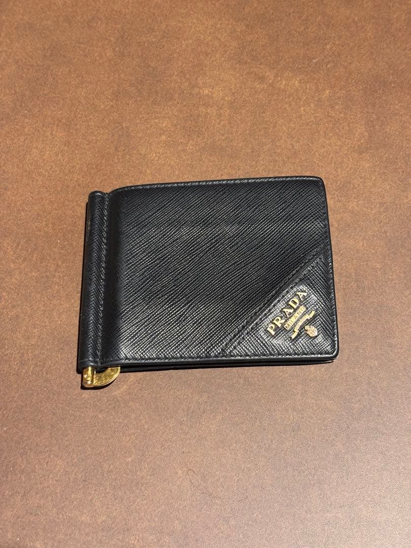 PRADA(プラダ) サフィアーノ マネークリップ 黒