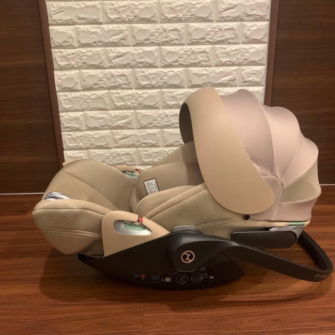 美品 Cybex Cloud T i-Size plus ベージュ アダプター付
