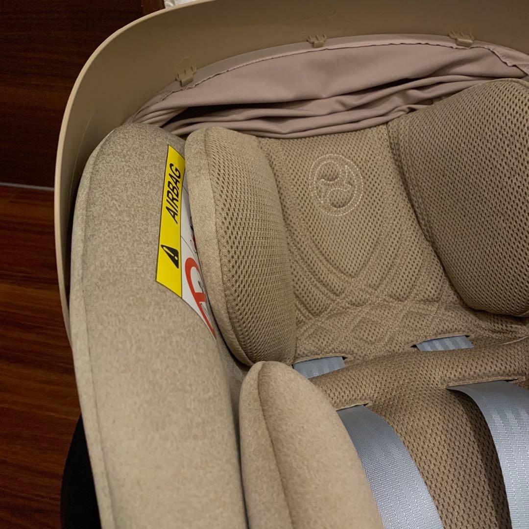 美品 Cybex Cloud T i-Size plus ベージュ アダプター付