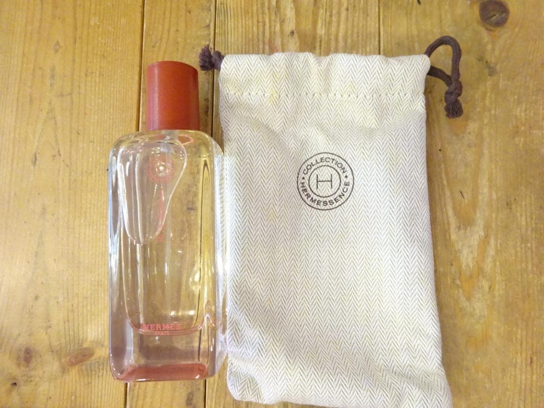 訳あり未使用☆エルメス ROSE IKEBANA ローズイケバナ 香水 外箱付