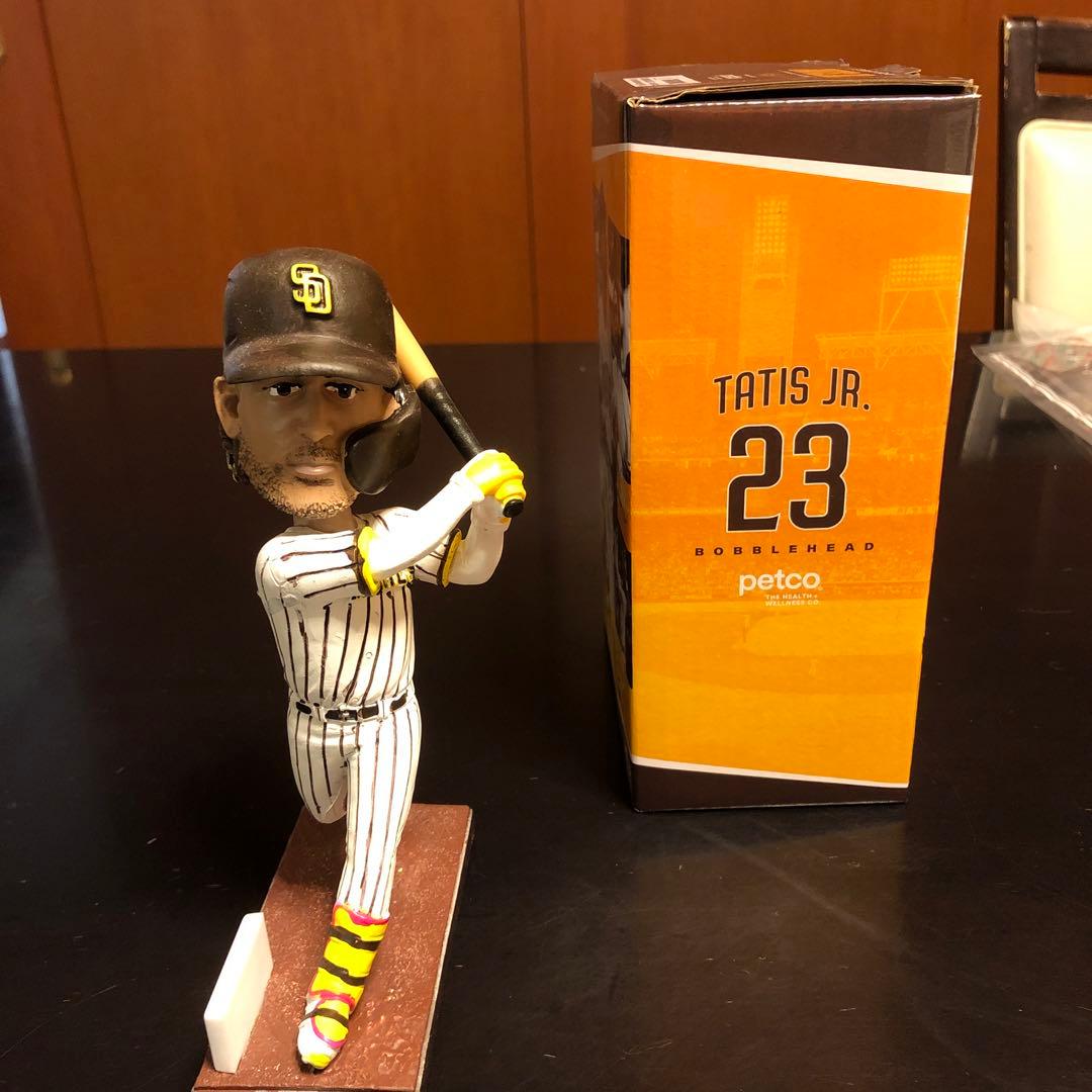 タティスジュニアJr.ボブルヘッド￼
