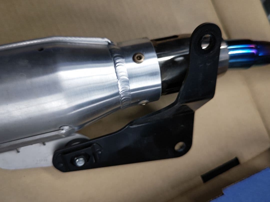 モリワキ フルエキゾーストマフラー [ショートモンスター] クロスカブ110