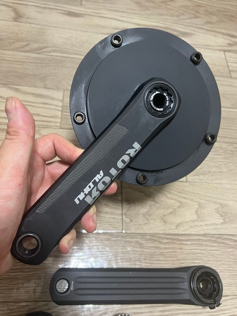 Rotor aldhu ローター クランクセット　BB付き　ピスト