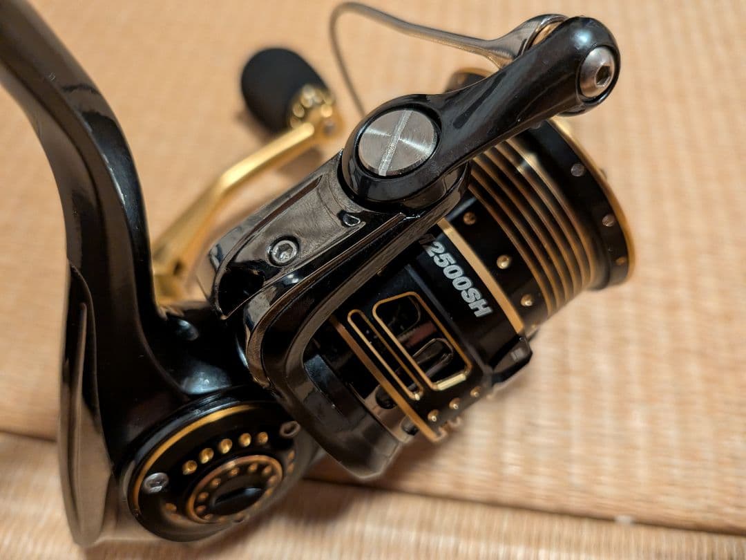 ABU アブガルシア REVO PRM2500SH