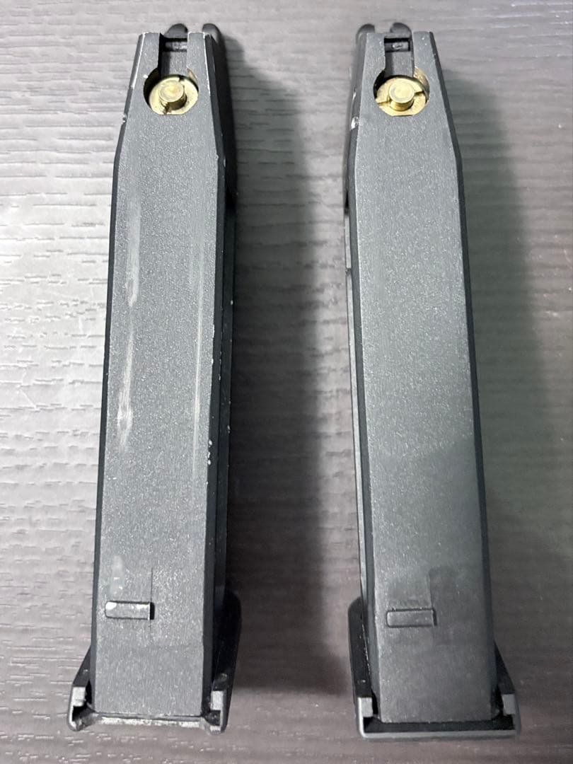 Carbon8 CZ P-09　カーボネイト　CO2ガスブローバックハンドガン