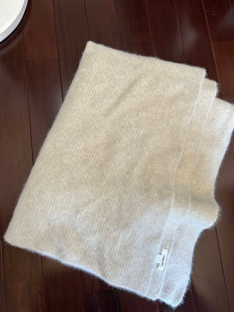 スロー THROW マフラー ストール フォックス グレージュ