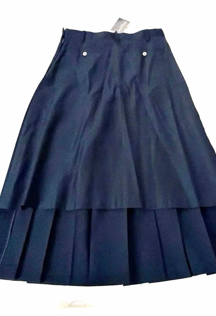 新品　トリコ コムデギャルソン　プリーツドッキングスカート