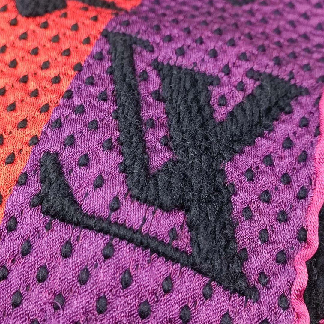 LOUISVUITTON　マフラー　エシャルプ　ロゴマニア　レインボー