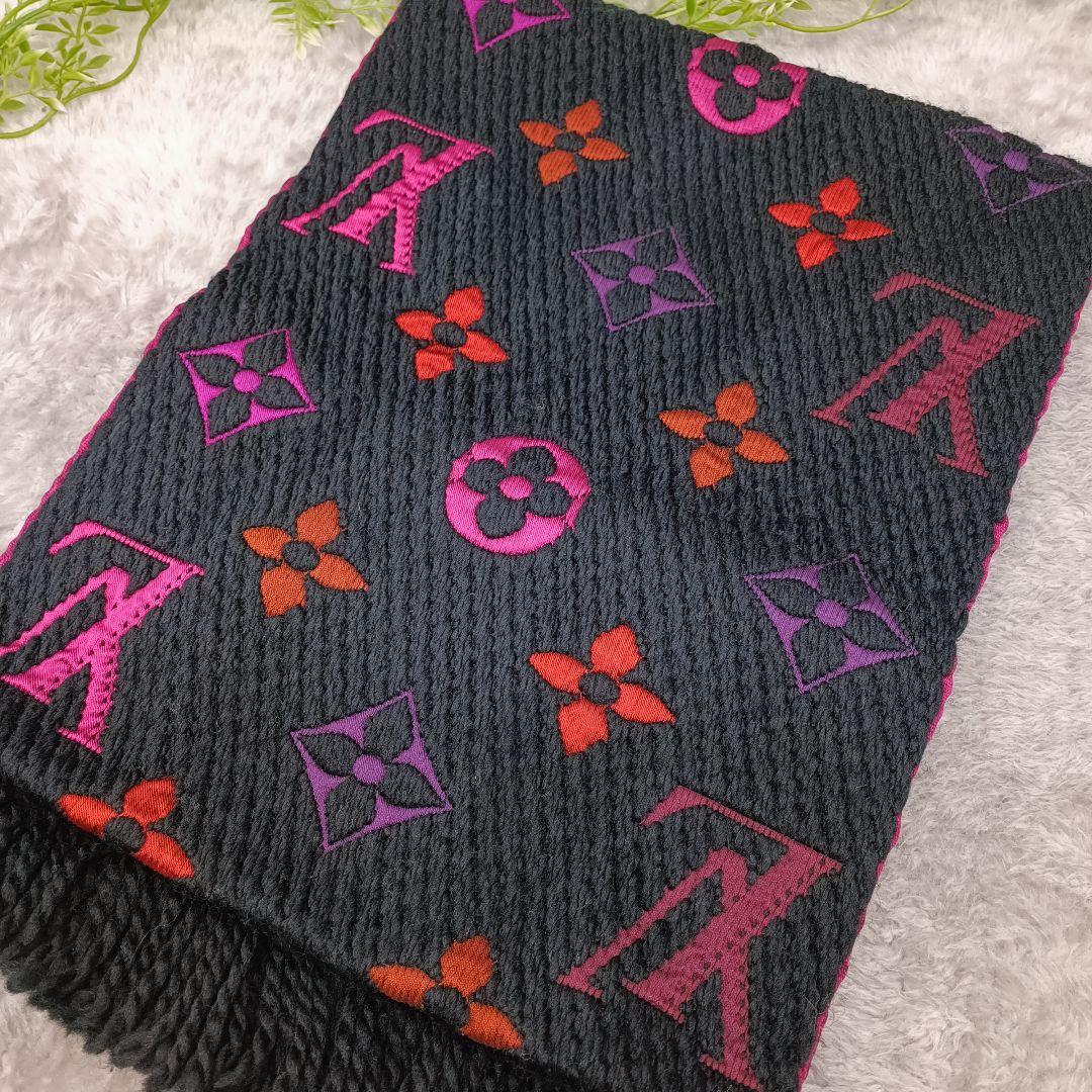 LOUISVUITTON　マフラー　エシャルプ　ロゴマニア　レインボー