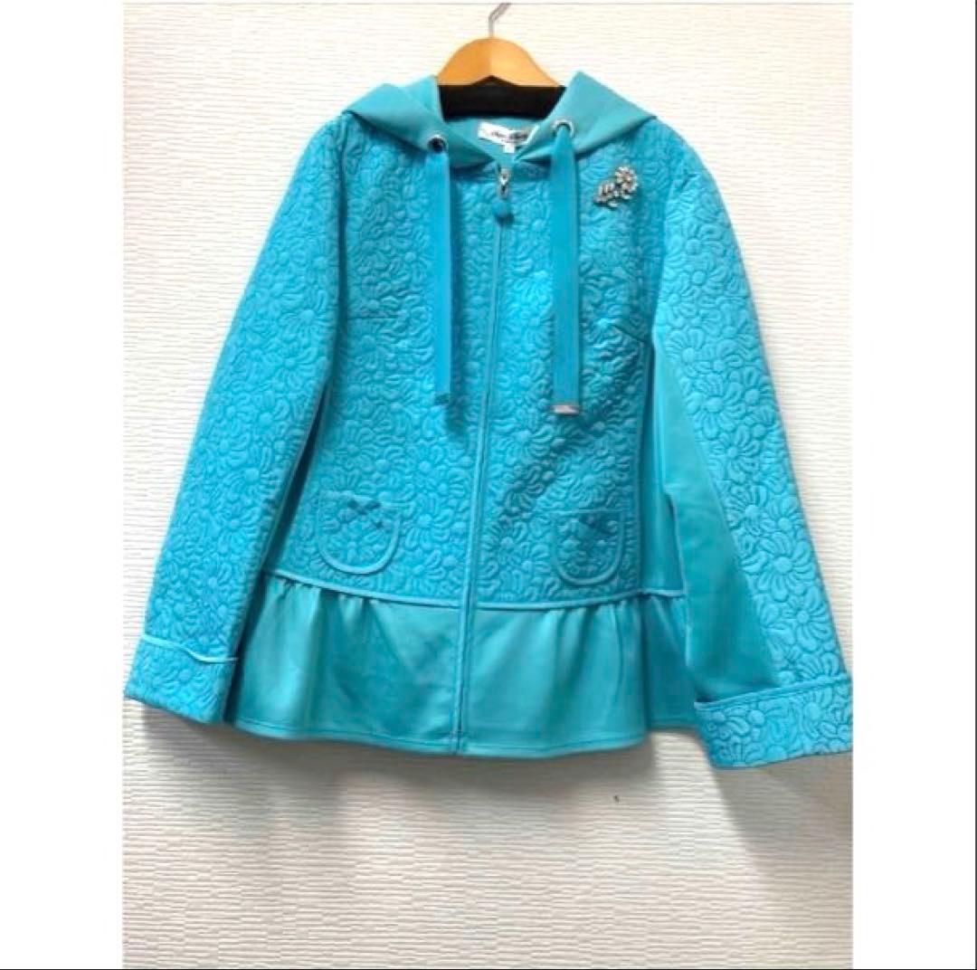 ♡キルティング×ダンボールニット素材裾フリルデザインパーカー