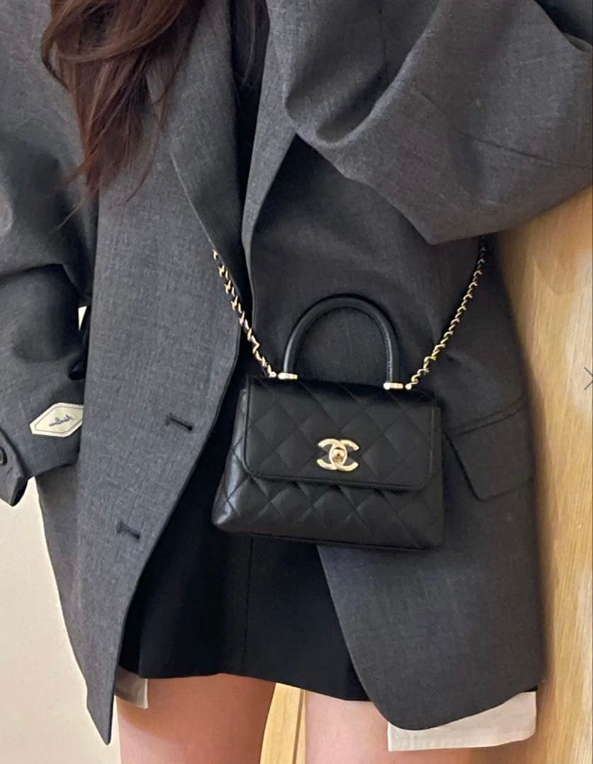 CHANEL ノベルティ キルティング ショルダーバッグ ハンドル