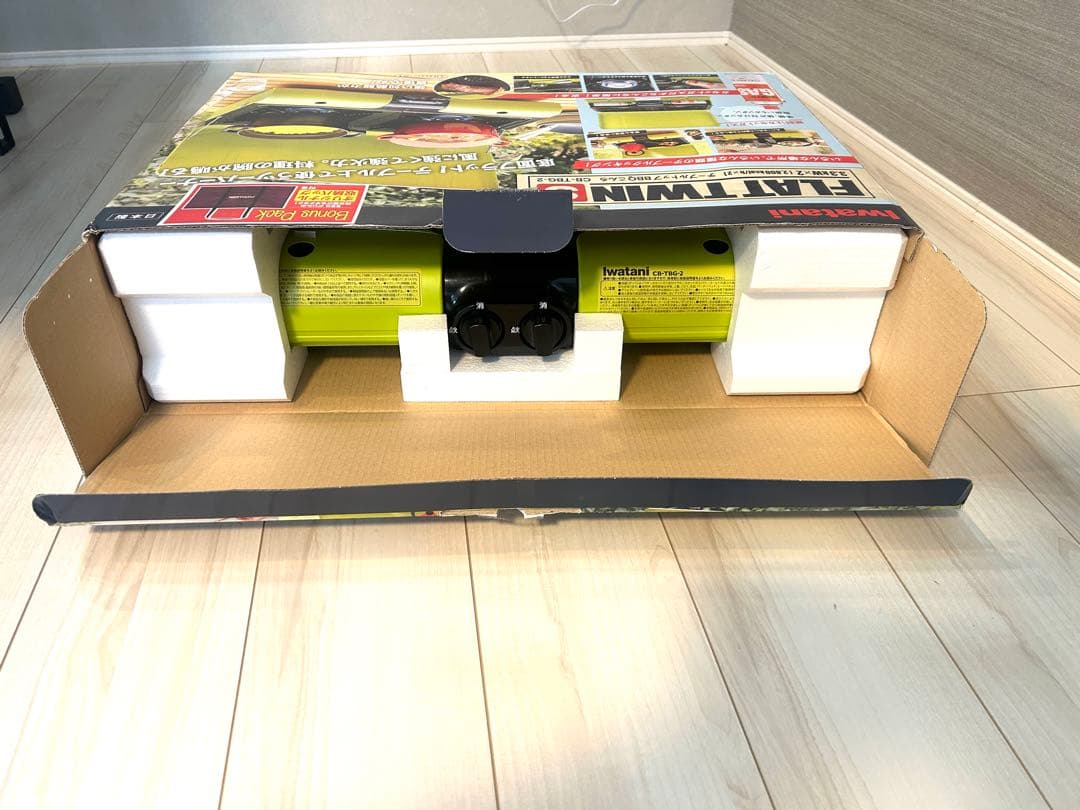 新品未使用　イワタニ　二口カセットコンロ