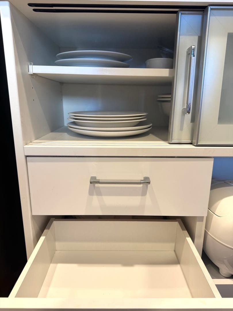 キッキンキャビネット