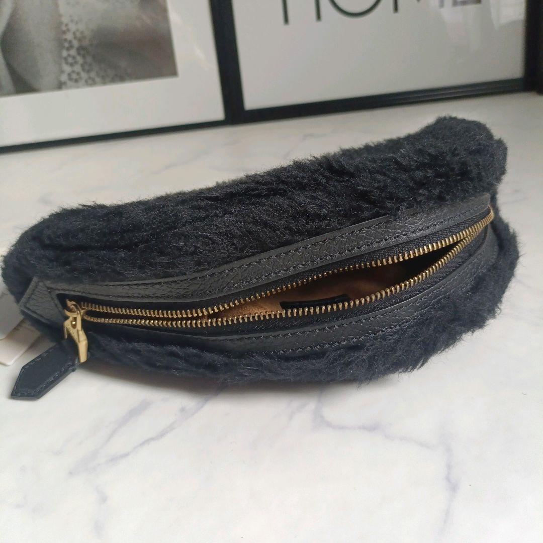 新品未使用❁Max Mara 　テディベア　ミニ クラッチ バッグ アルパカ