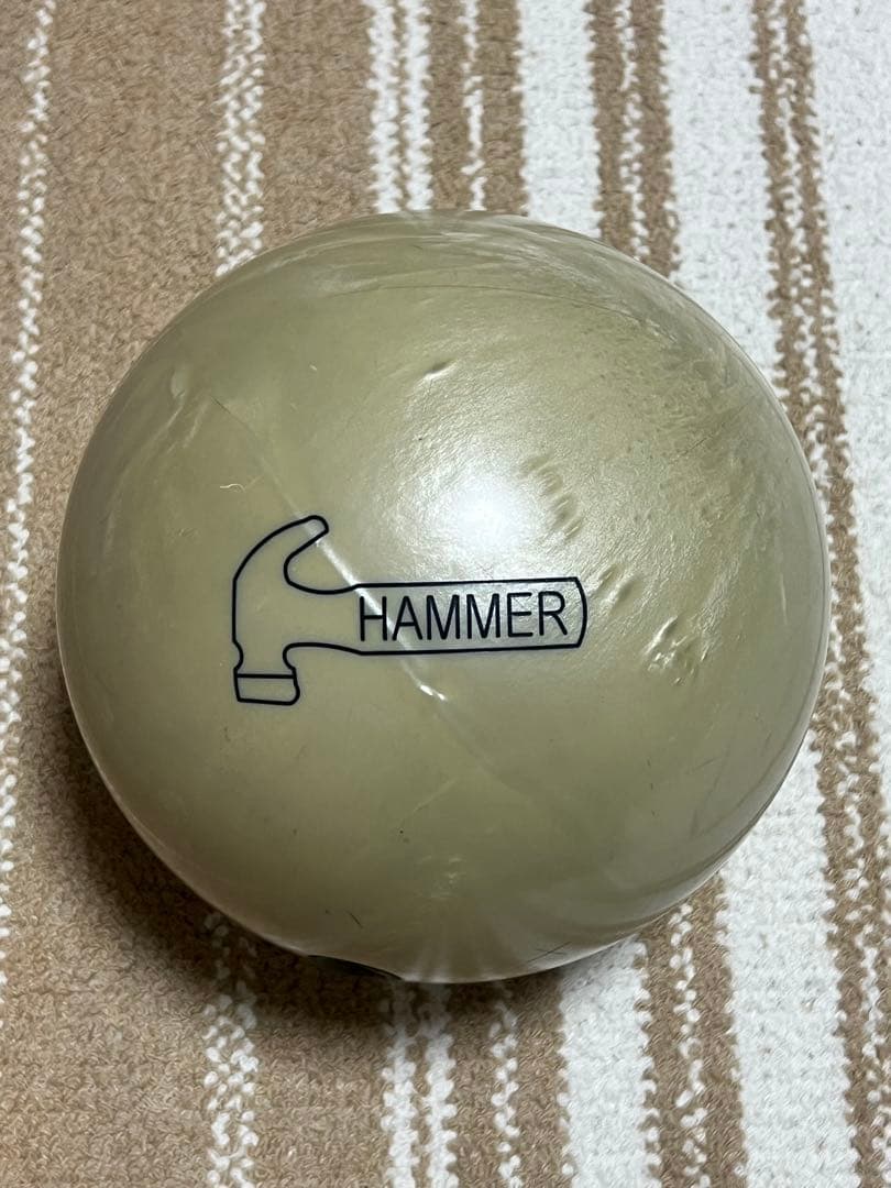 ハンマー社 ブラックウィドーゴーストパール 15ポンド ボウリングボール
