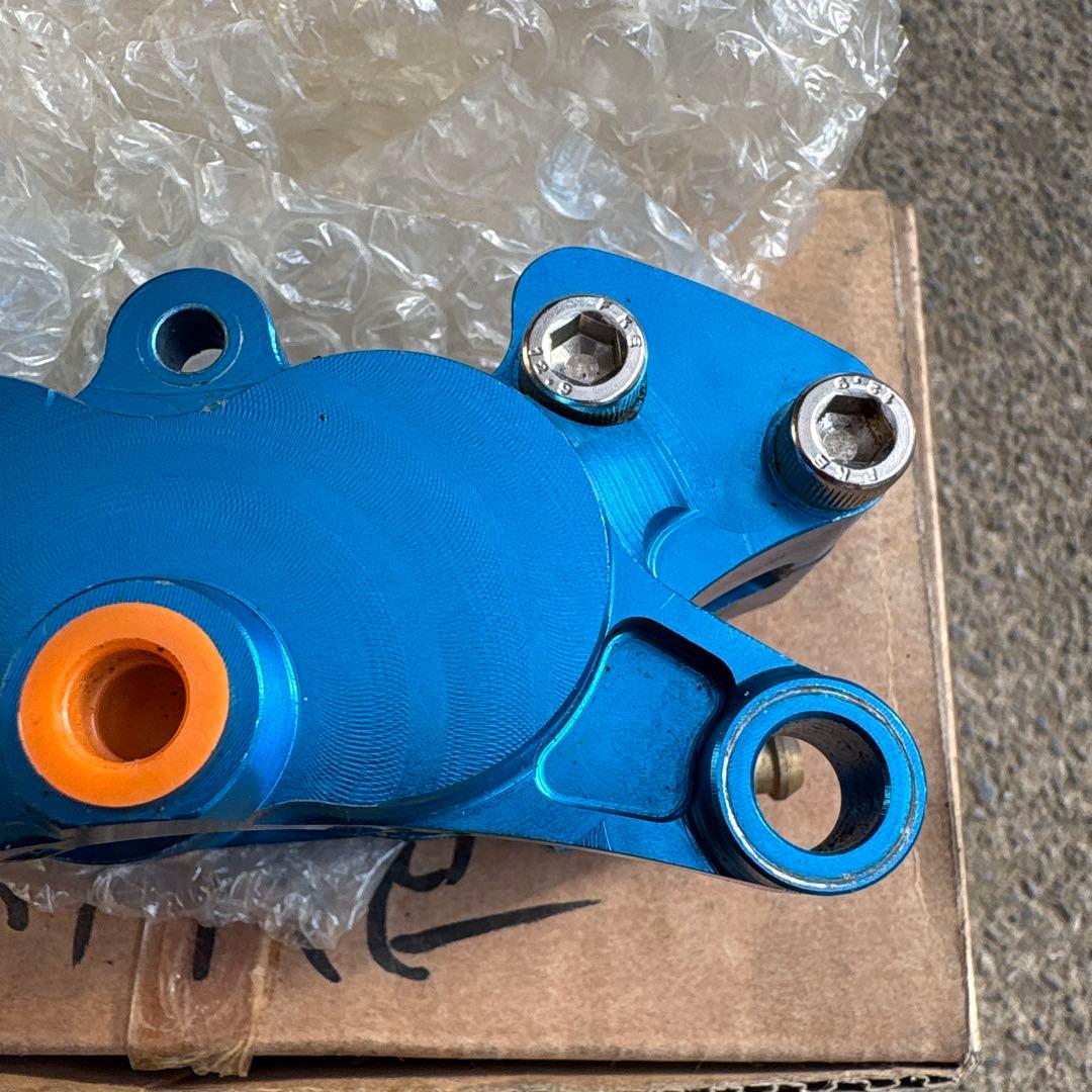 BMF JOG系 ４ＰTキャリパー