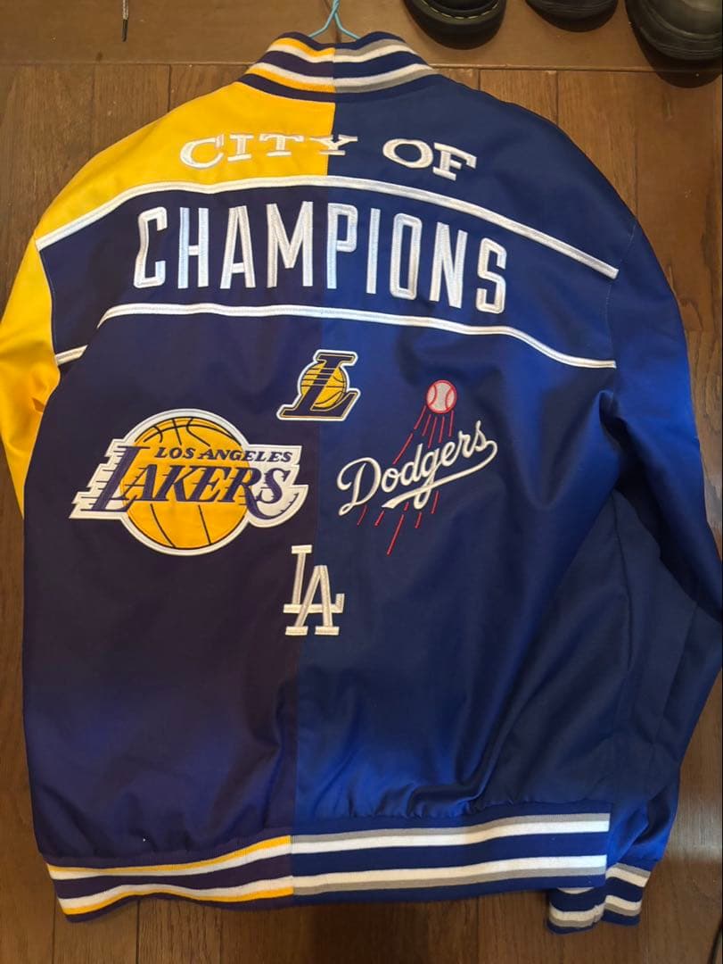 jh design レイカーズ　ドジャース　スタジャン