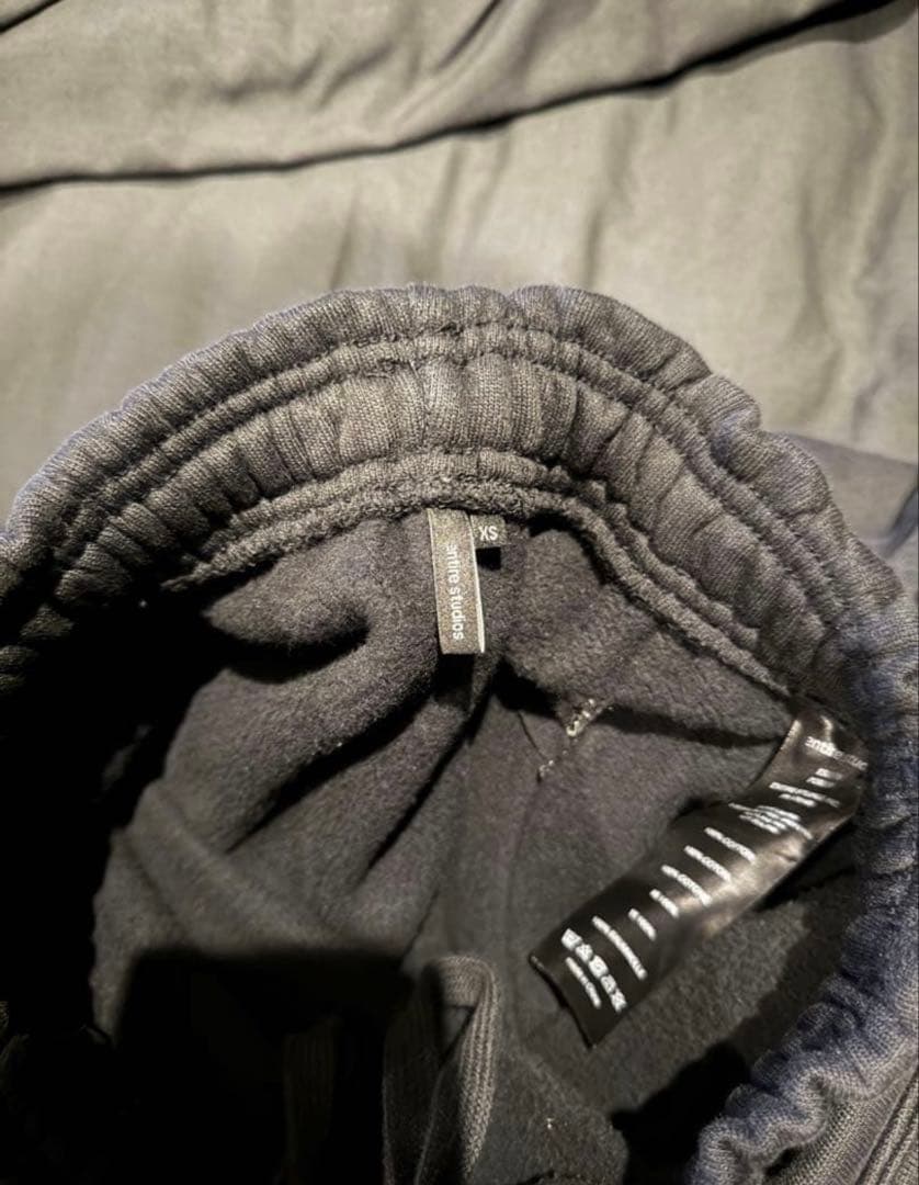 ENTIRE STUDIOS HEAVY GOCAR ブラック