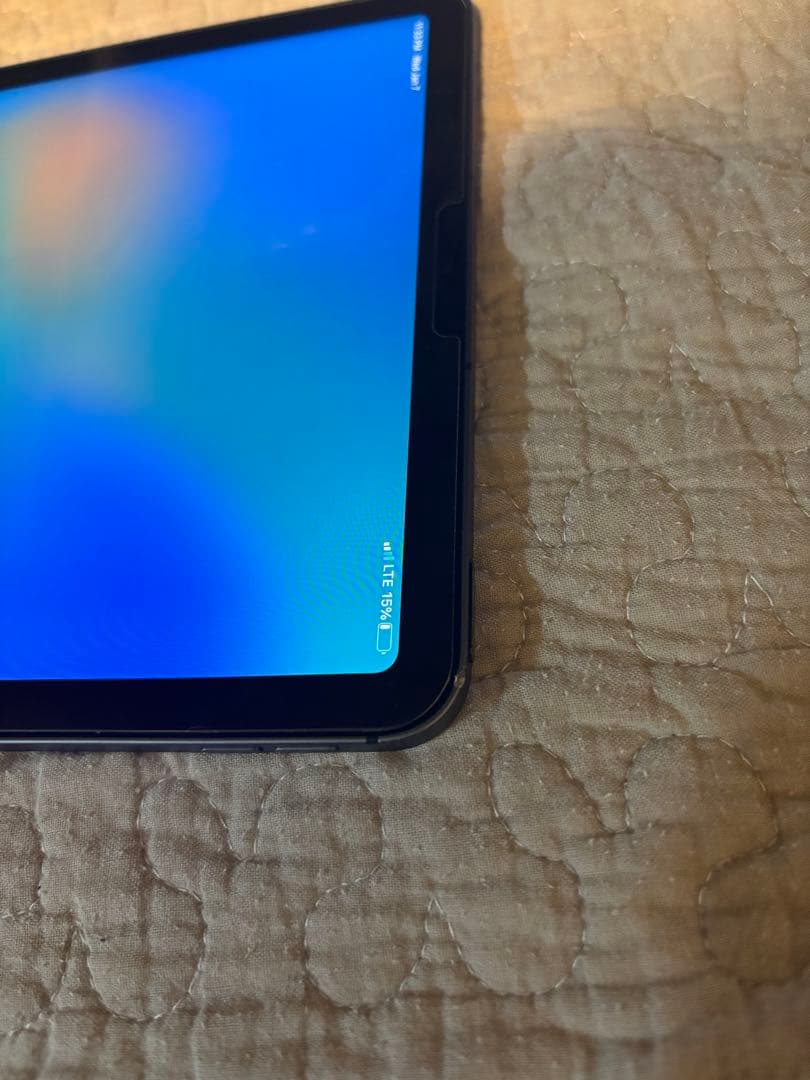 専用【美品】iPad Air 第5世代Wi-Fi+Cellular